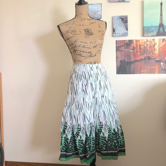 Style & Co. Dresses & Skirts - Style & Co. printed fit n flare skirt, Sz. 14